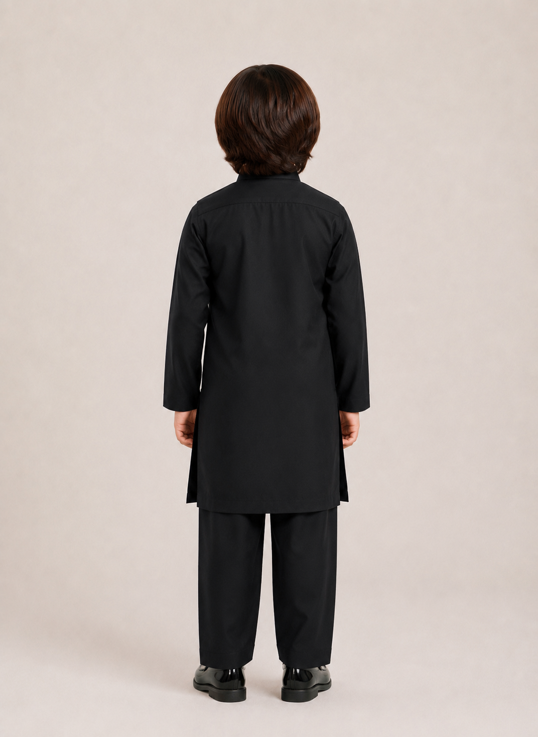 BLACK KURTA AND RELAXED FIT PAJAMA